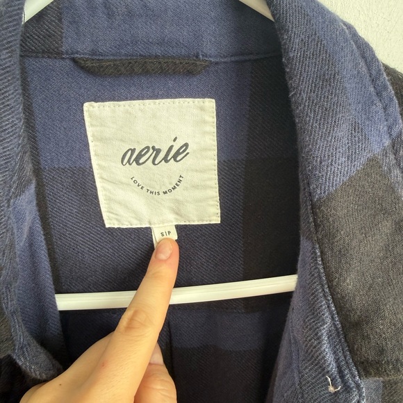 AE Women’s Blue and Black Flannel - Picture 3 of 7